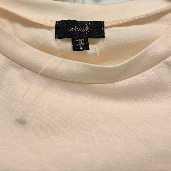 Light pink Top with Mesh Sleeves and embroidered shoulders - Picture 5 of 5